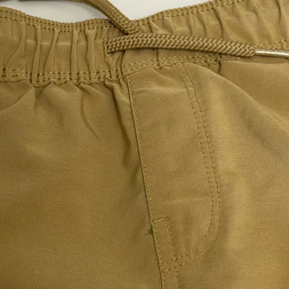 The Childrens Place Boys Khaki Brown Pull On Stretch Shorts 5T Elastic Waist